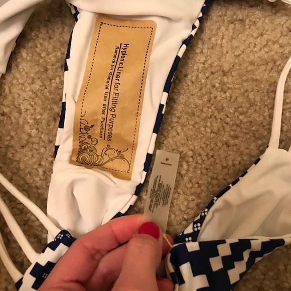 VSHA BIKINI - Picture 3 of 5